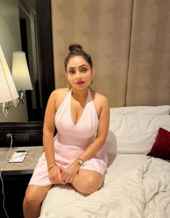 Independent Hyderabad escorts providing fast booking support real photos and complete privacy assurance always
